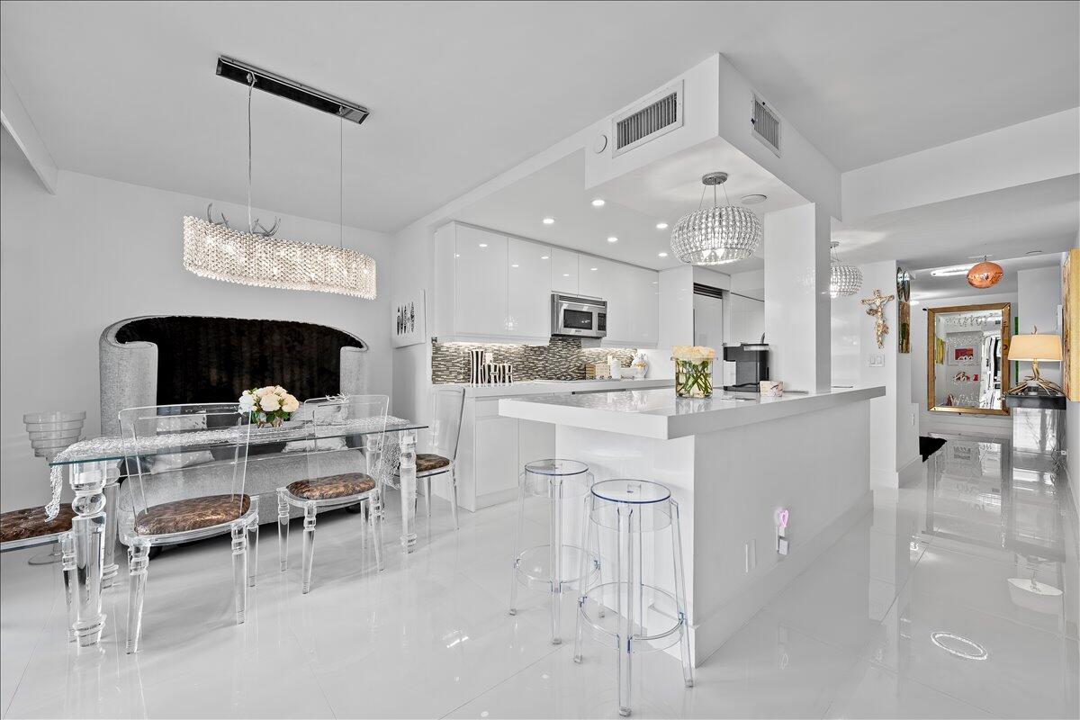 3440 S Ocean Boulevard 605 N
