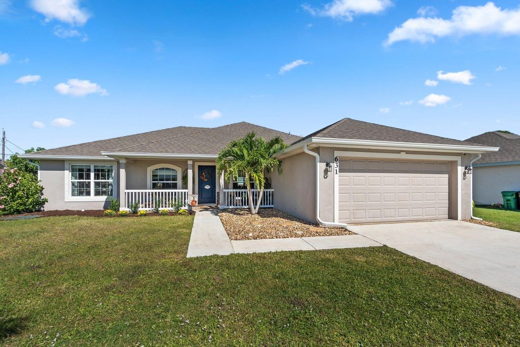 Photo of 631 SE Capon Terrace, Port St Lucie, FL 34983 (MLS # R10934609)