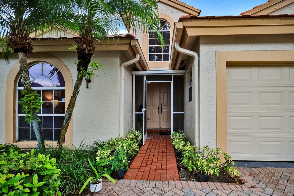 Photo of 7713 SILVER LAKE Drive, Delray Beach, FL 33446 (MLS # B26074627)