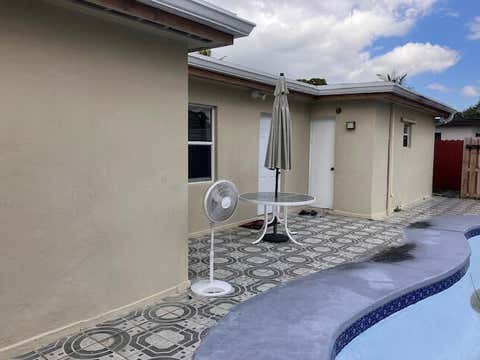 Tiny photo for 6760 NW 25 Court, Sunrise, FL 33313 (MLS # R11146764)