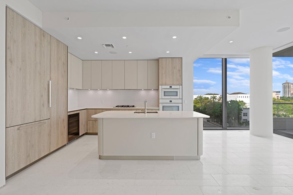 Photo of 200 Arkona Court #401, West Palm Beach, FL 33401 (MLS # B26017303)