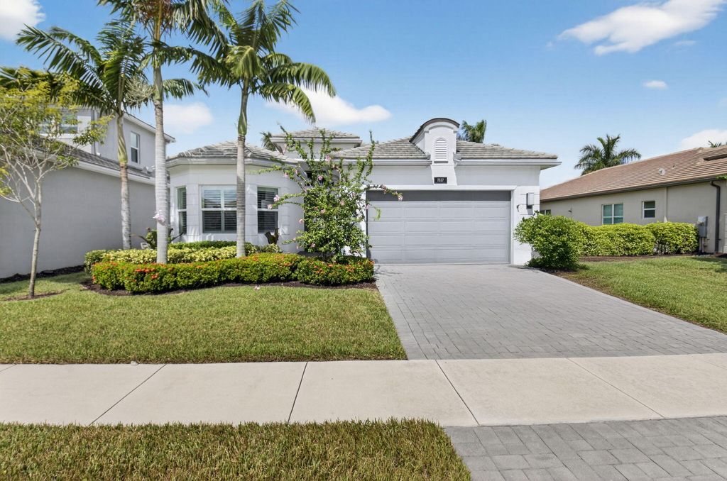 Photo of 7857 Waterford Isles Lane, Delray Beach, FL 33446 (MLS # R11168531)