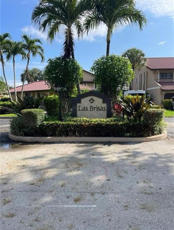 Las Brisas - Residential Lease