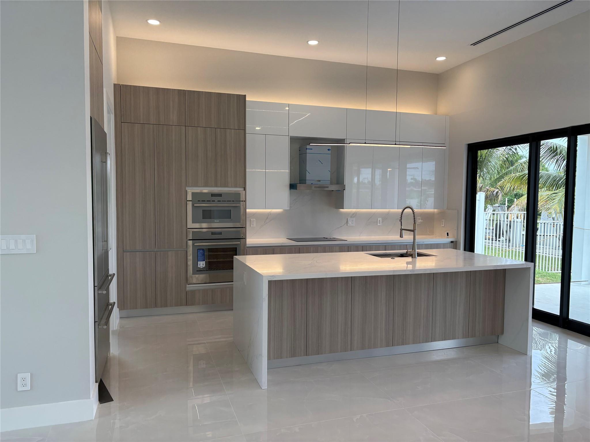 Eastway Park 49-5 B - Residential