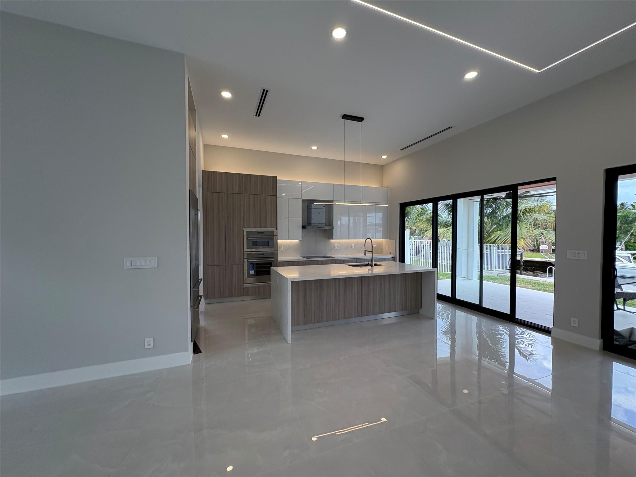 Eastway Park 49-5 B - Residential