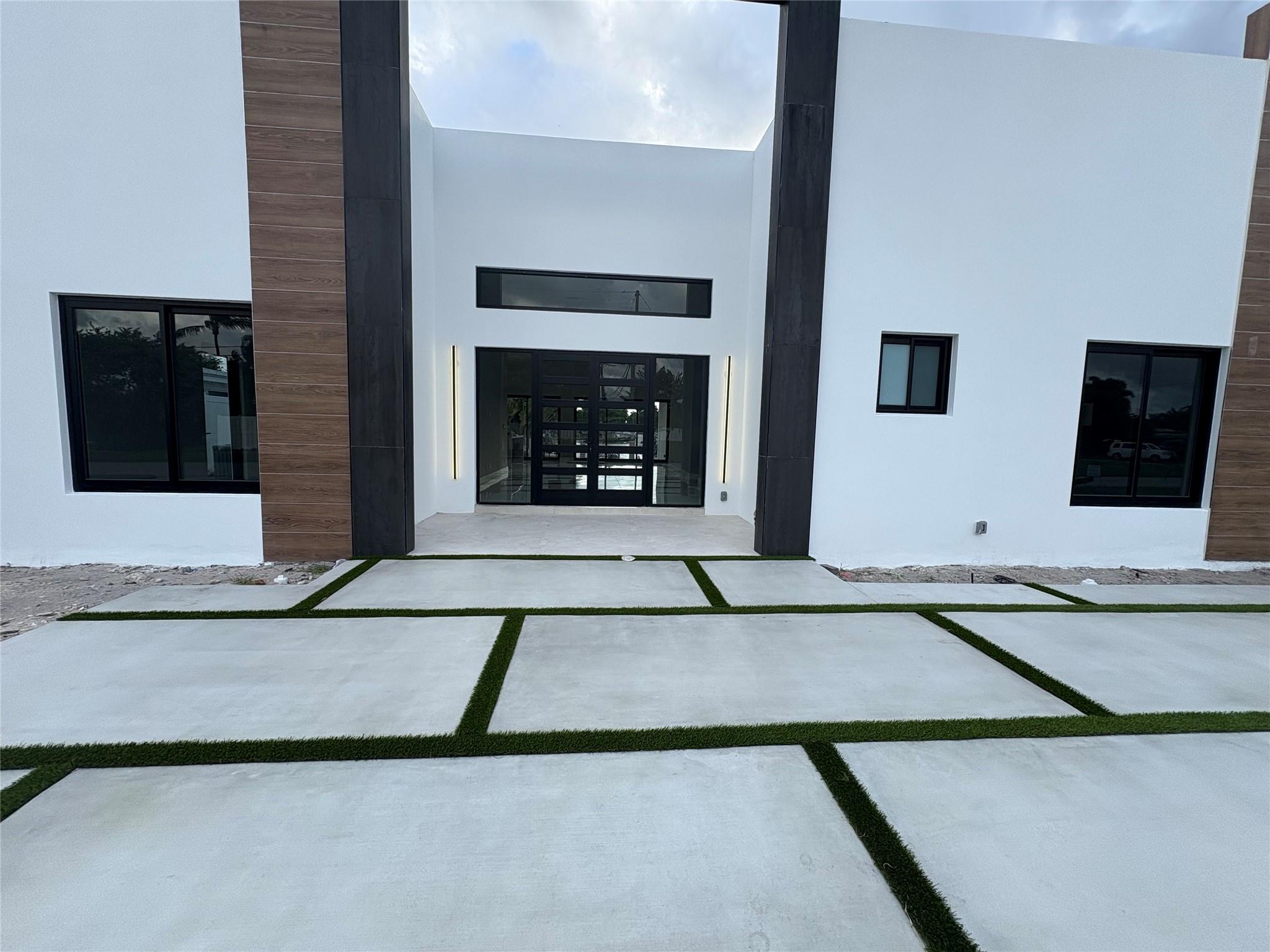 Eastway Park 49-5 B - Residential