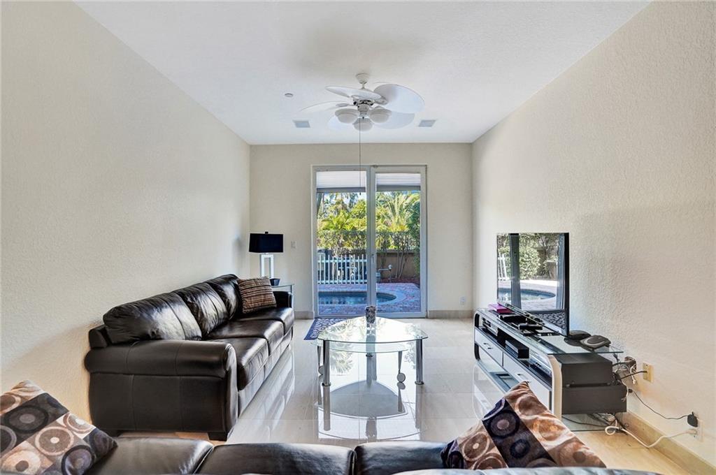 Hillsboro bay by the sea - Residential