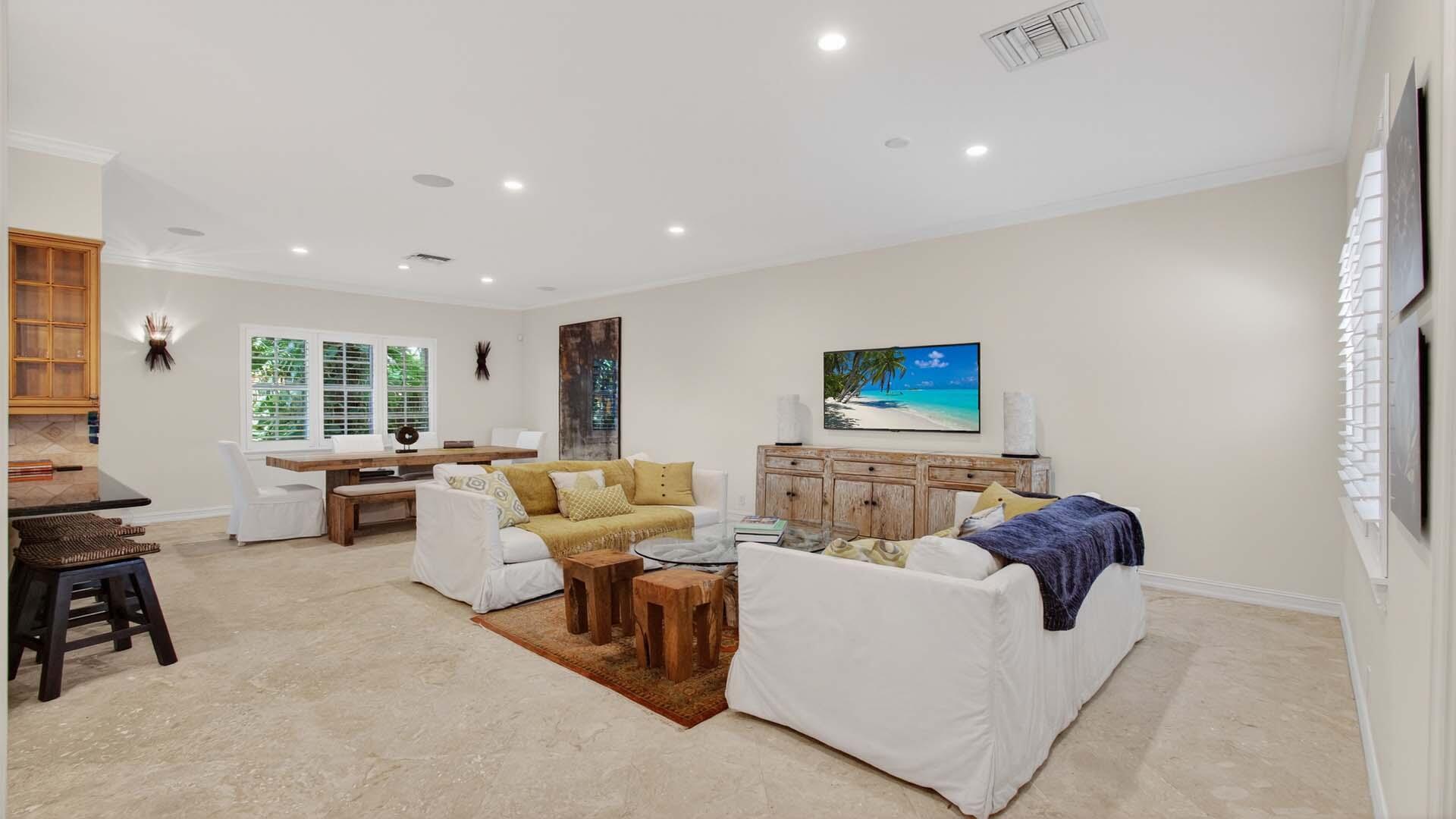 CORALINA VILLAGE PL - Residential Lease