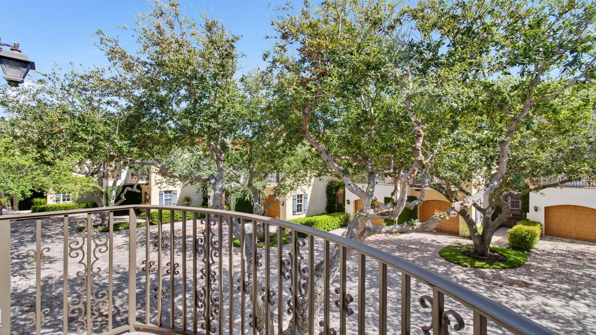 CORALINA VILLAGE PL - Residential Lease