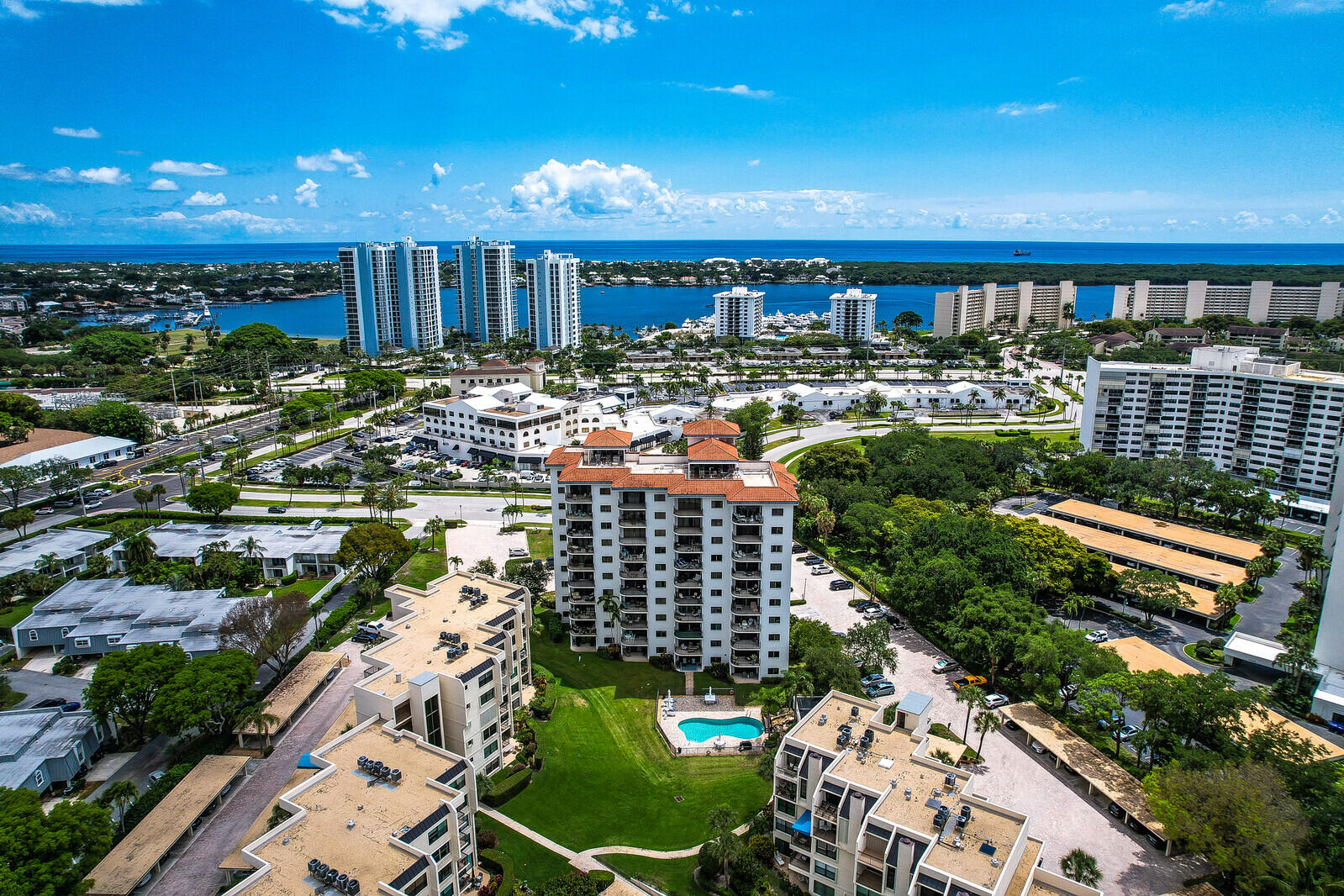 SEAMARK CONDO - Residential
