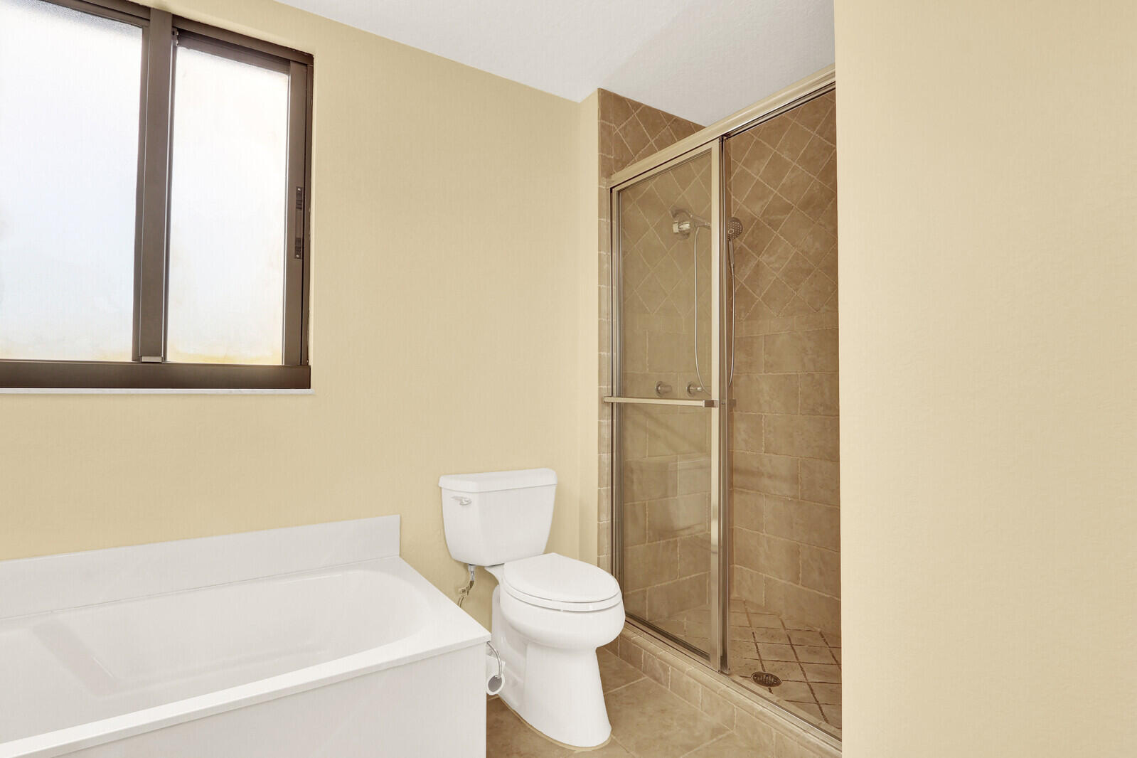 SEAMARK CONDO - Residential