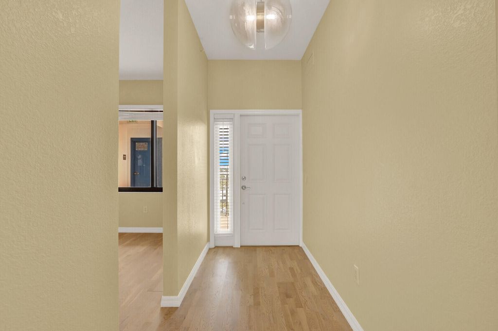 Photo of 370 Golfview Road #901, North Palm Beach, FL 33408 (MLS # B26021228)