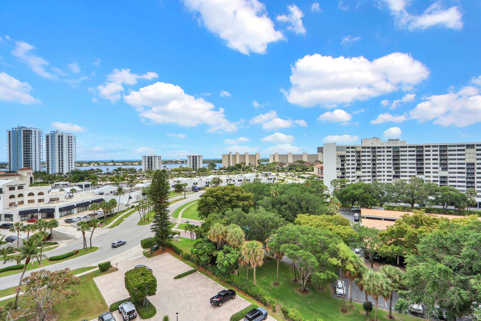 SEAMARK CONDO - Residential