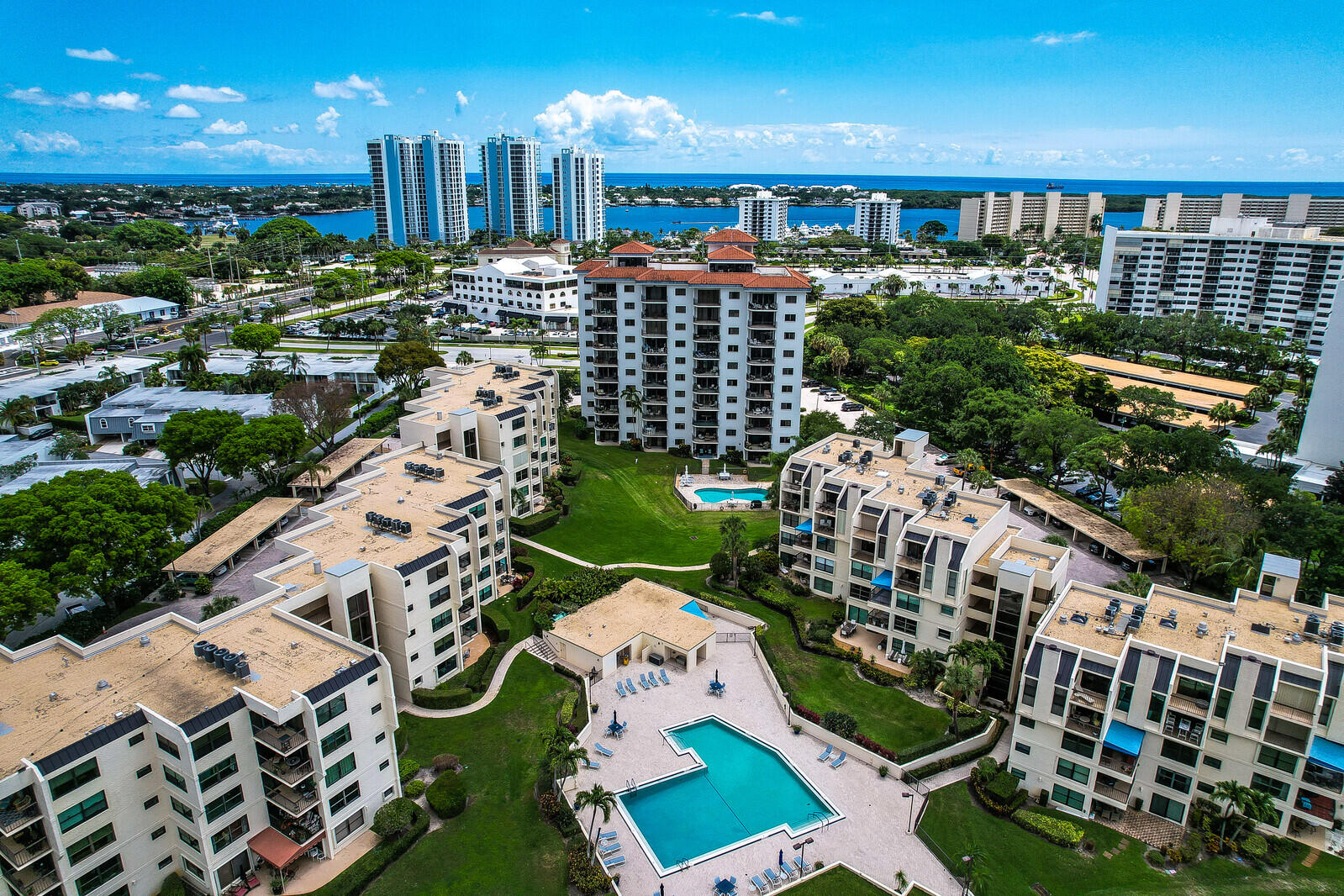 SEAMARK CONDO - Residential