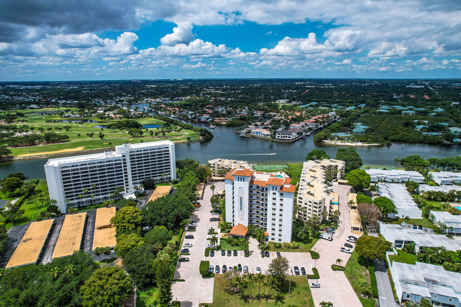SEAMARK CONDO - Residential