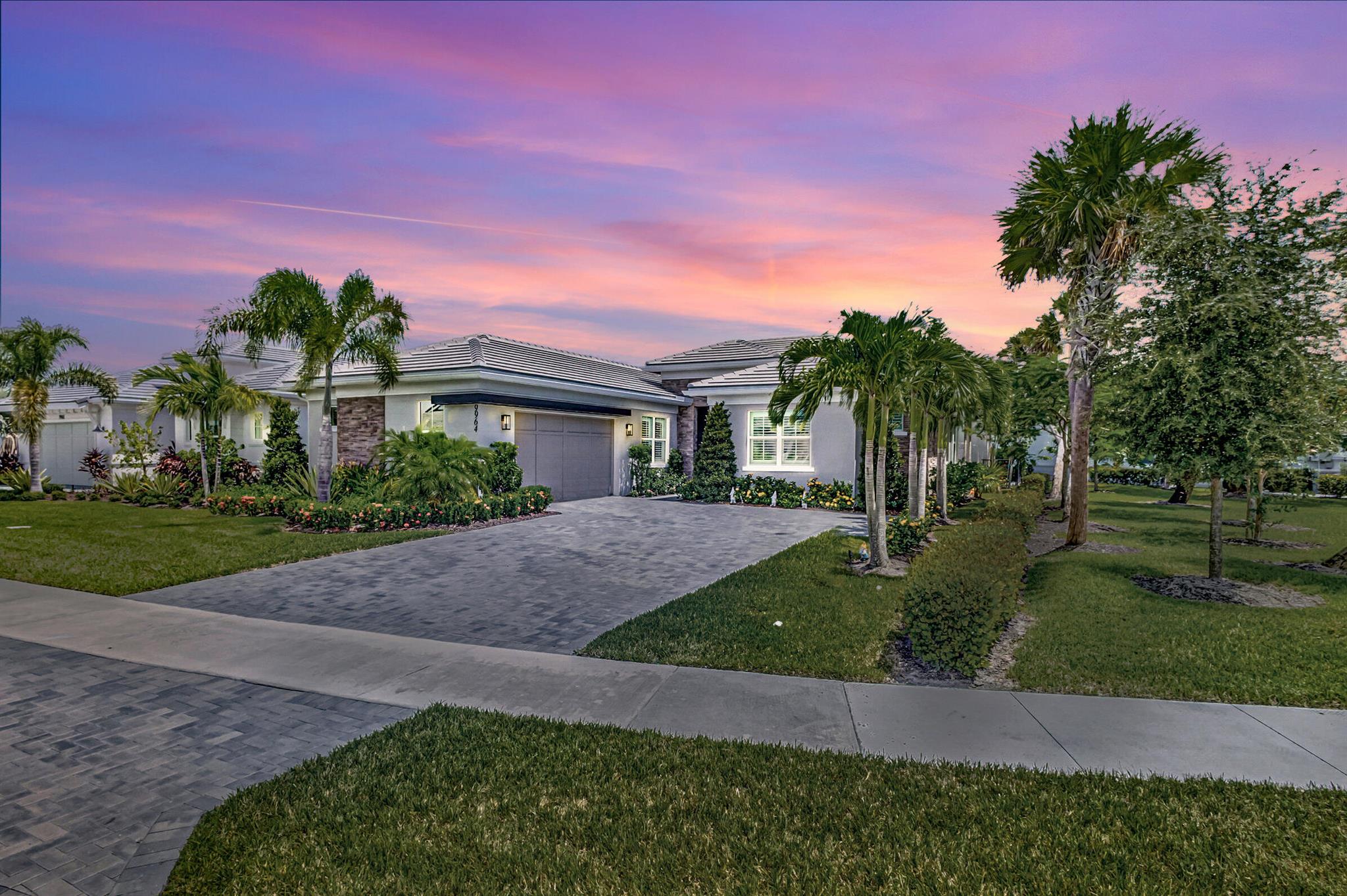 9964 Seagrass Way