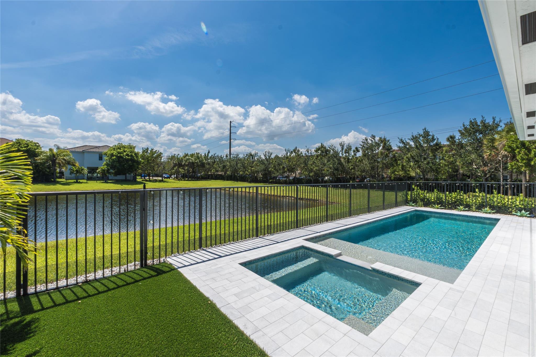 7151 Villamar Way