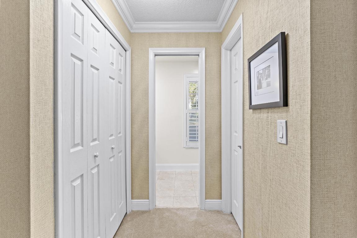 LAKEVIEW - Residential