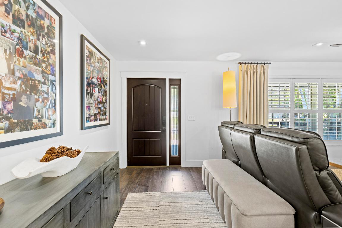 LAKEVIEW - Residential