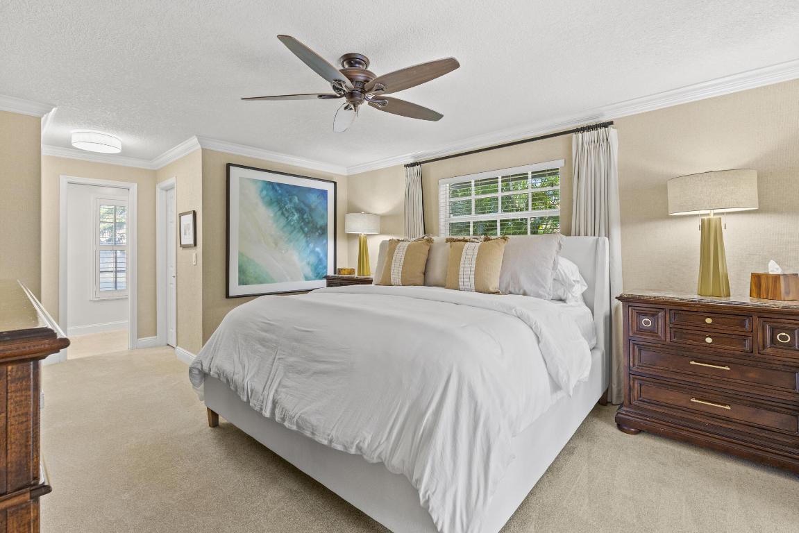 LAKEVIEW - Residential