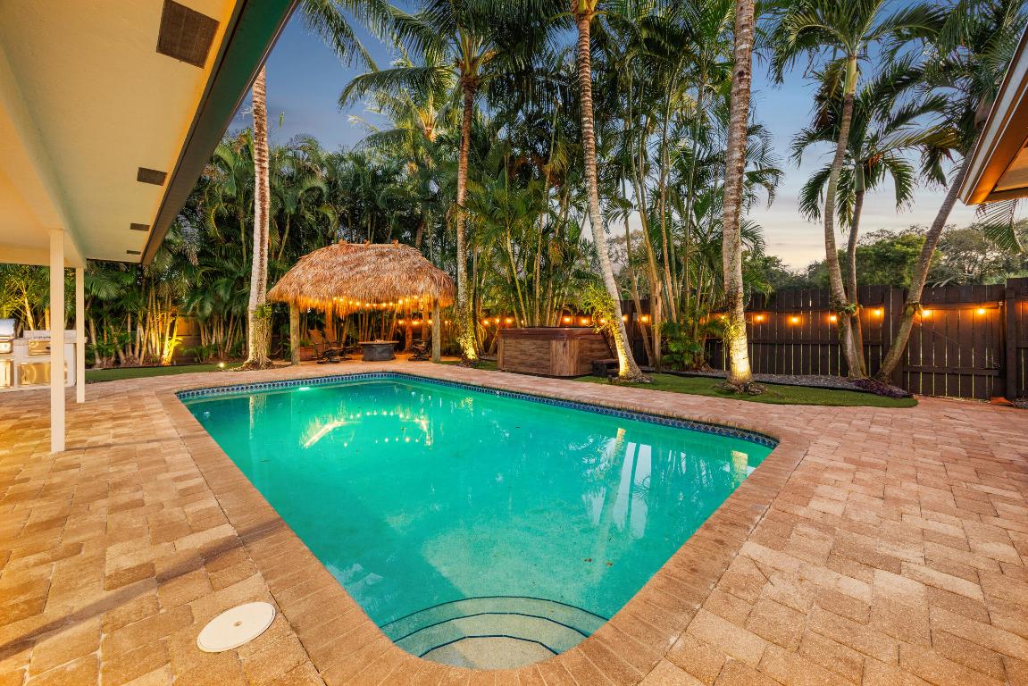 LAKEVIEW - Residential