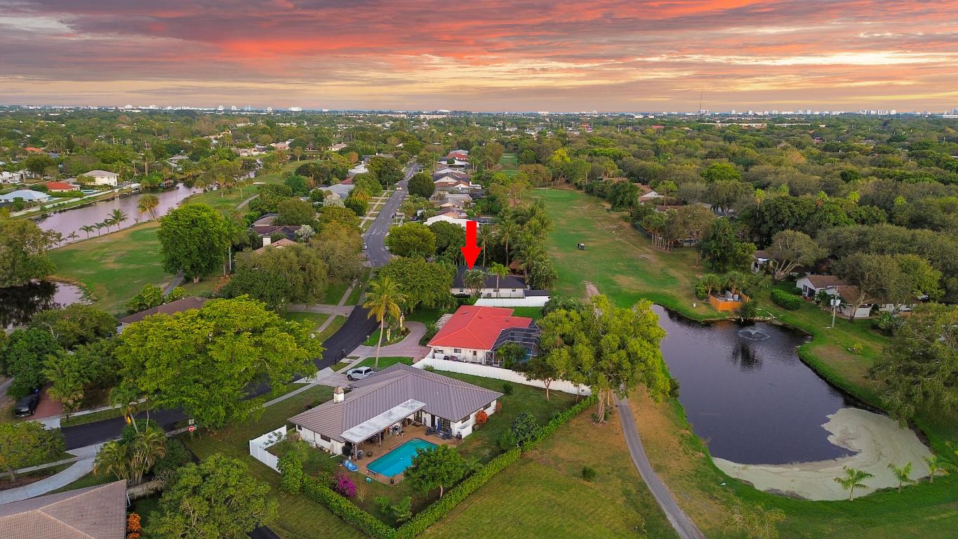 LAKEVIEW - Residential