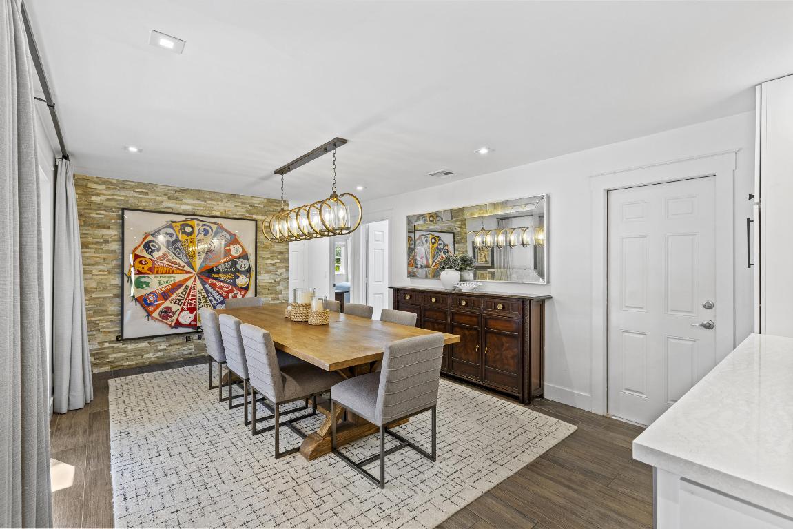 LAKEVIEW - Residential