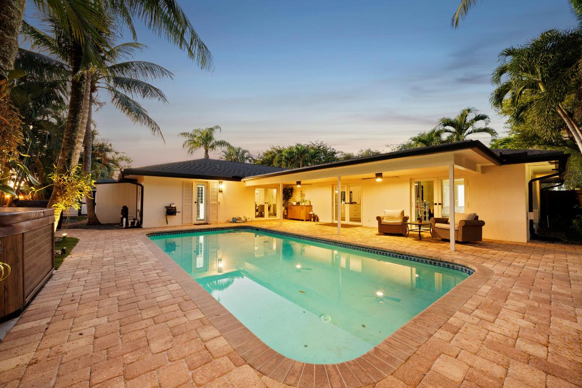 LAKEVIEW - Residential