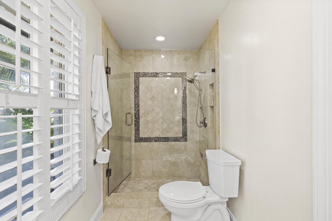 LAKEVIEW - Residential