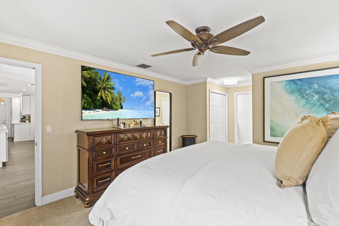 LAKEVIEW - Residential