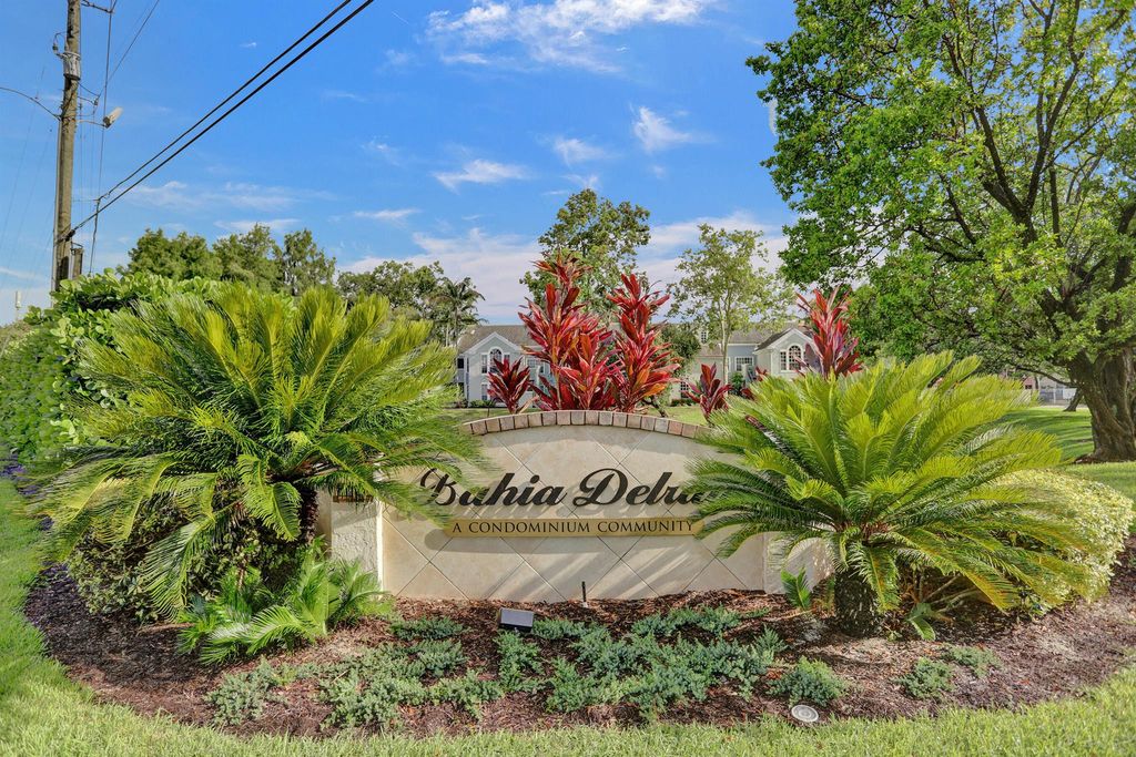 Photo of 1125 Crystal Way #M, Delray Beach, FL 33444 (MLS # R10997911)