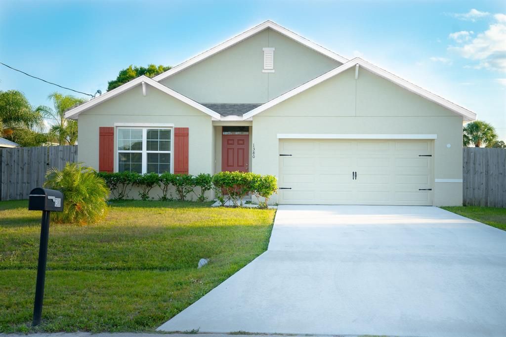 Photo of 1380 SW Granville Avenue, Port Saint Lucie, FL 34953 (MLS # R10705692)
