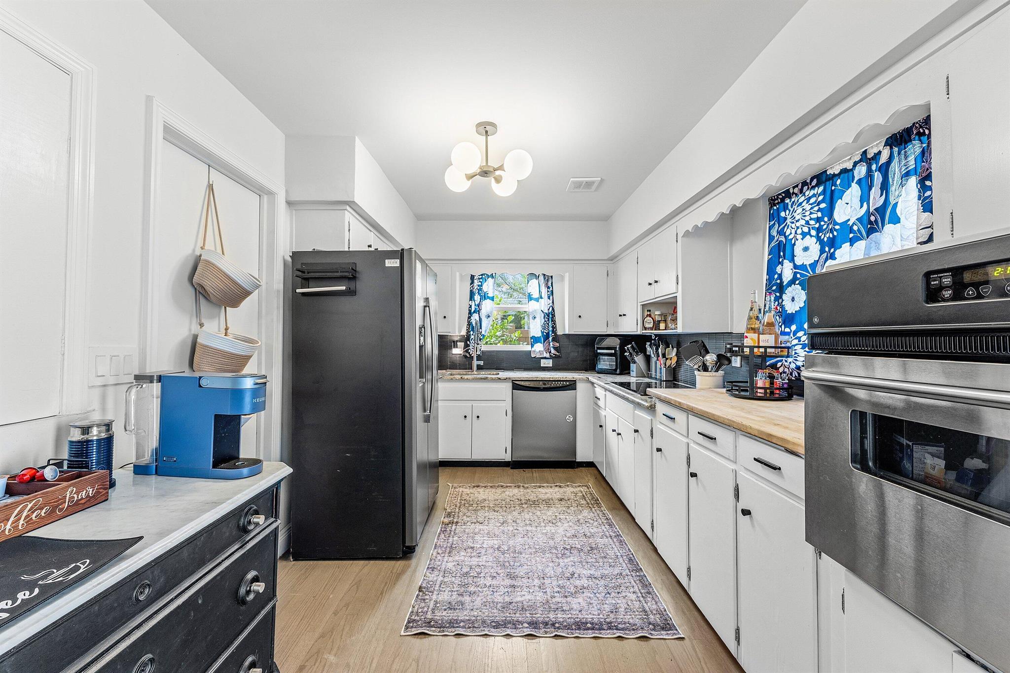 COLLEGE PARK ADD 3 - Residential Lease