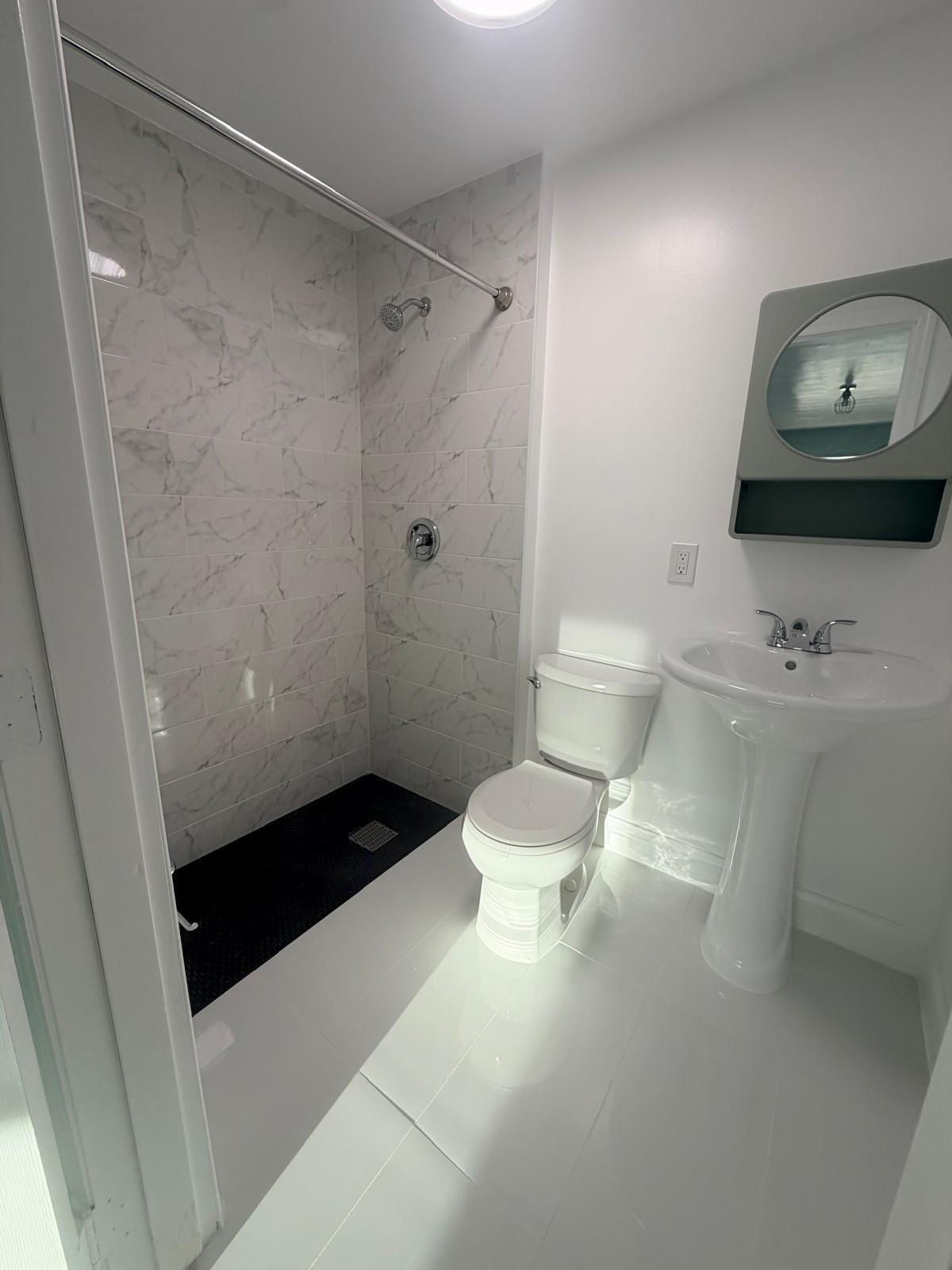 BROADVIEW PARK SEC 4 - Residential Lease