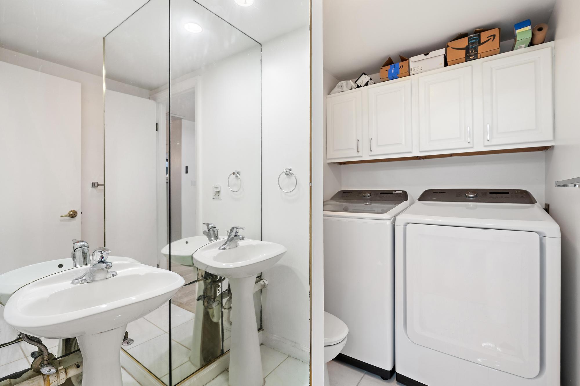 GLENWOOD TWNHS - Residential