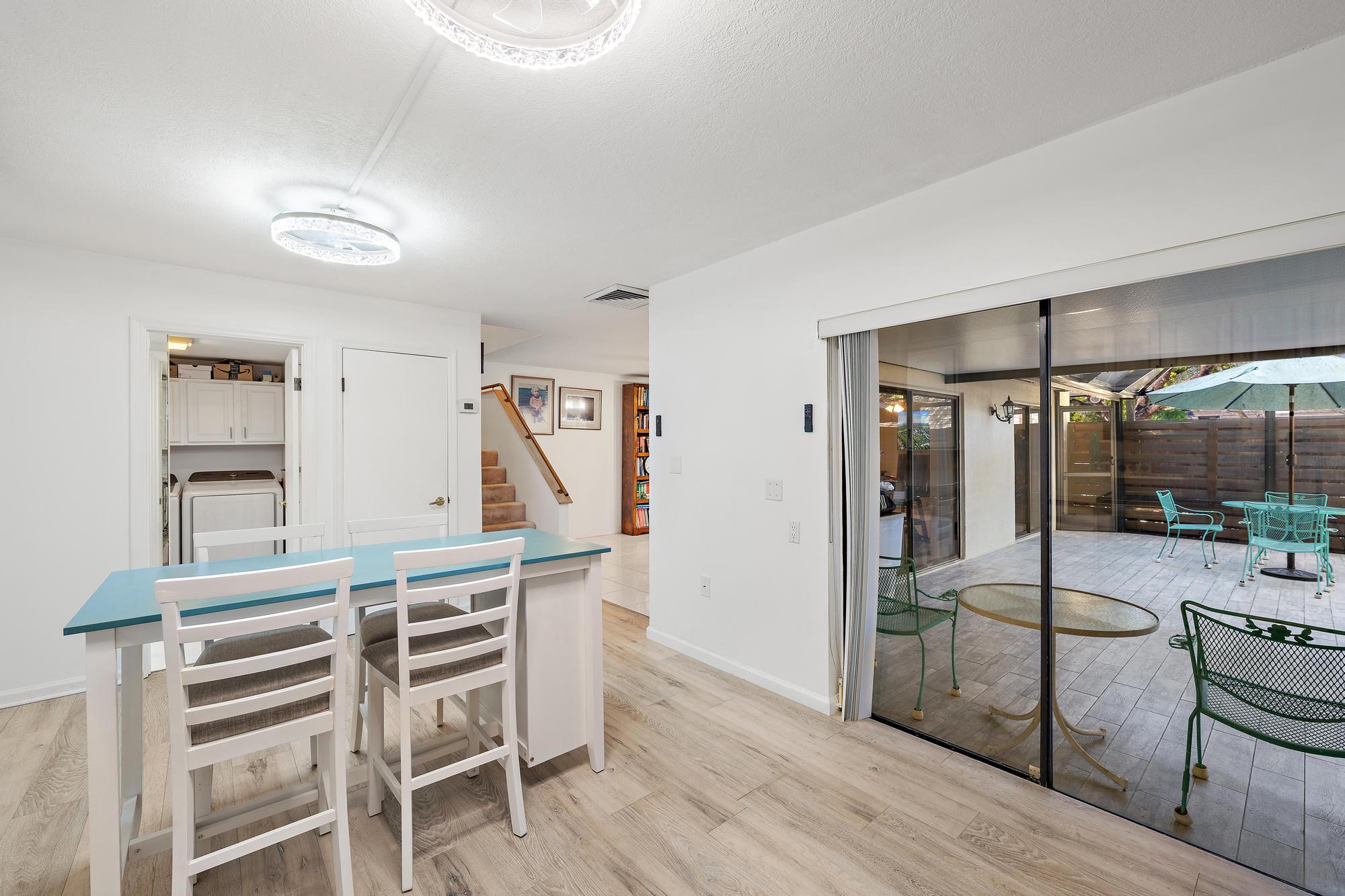 GLENWOOD TWNHS - Residential