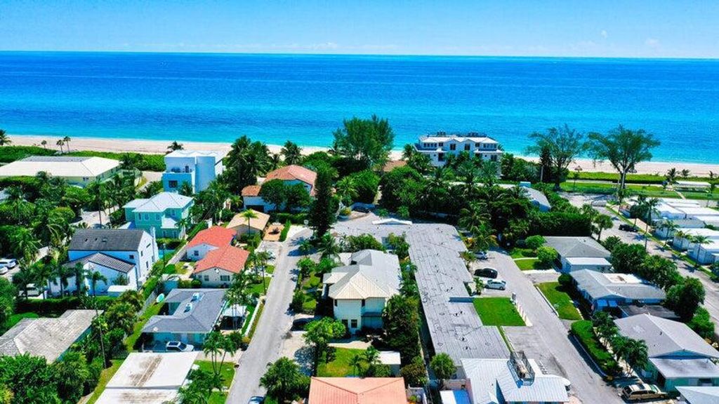 Photo of 21 Oceanview Drive #B, Ocean Ridge, FL 33435 (MLS # R11033212)