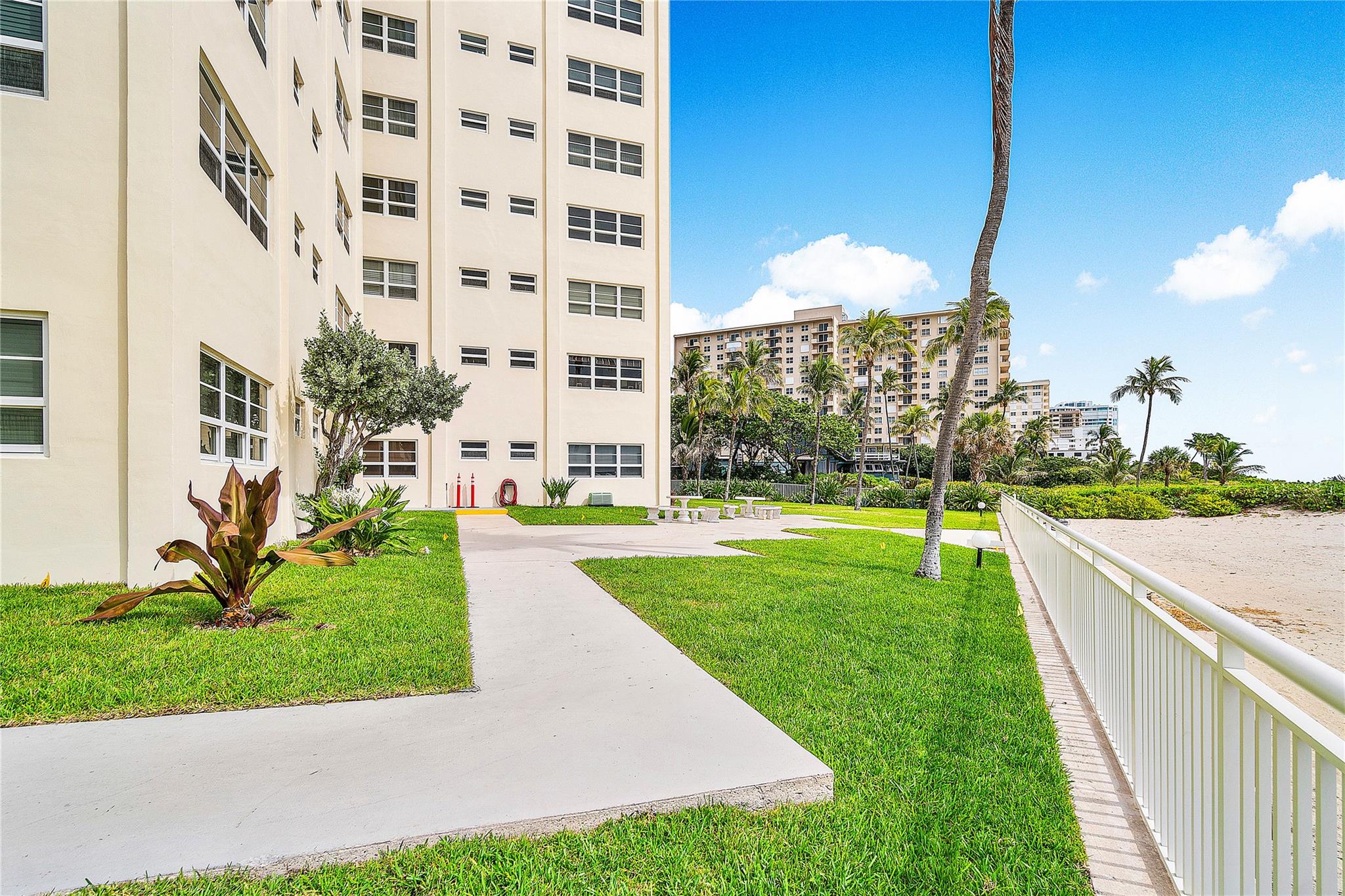 Starlight Towers - Residential