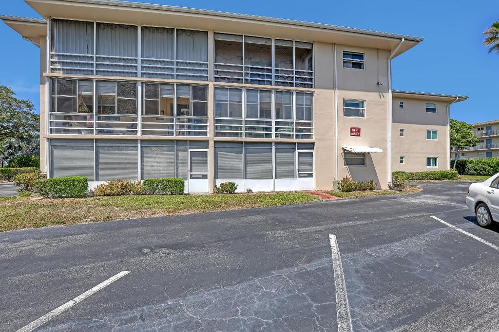 Photo of 2581 N Garden Drive #107, Lake Worth, FL 33461 (MLS # R11084491)