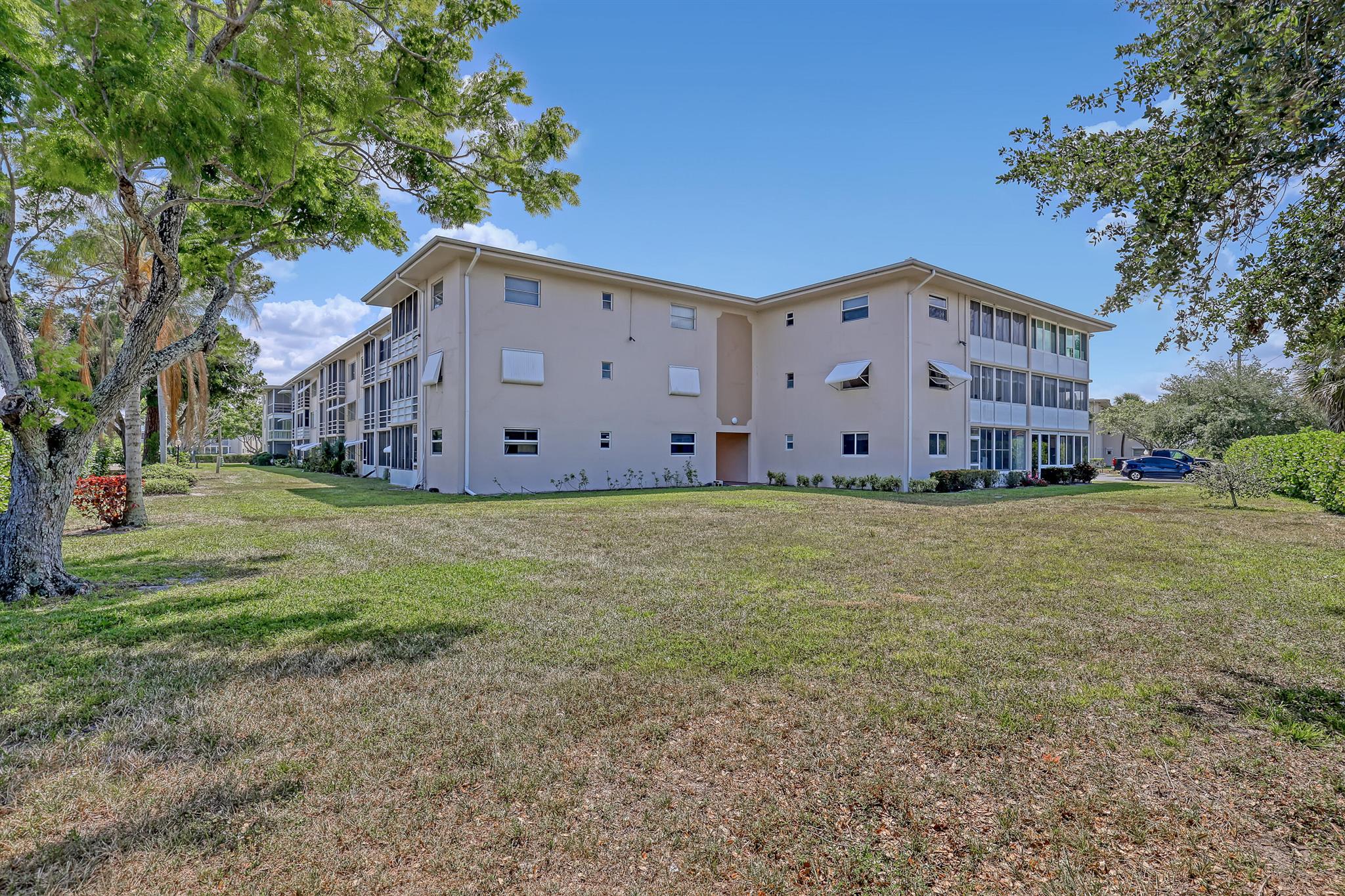 LAKE CLARKE GARDENS CONDO - Residential