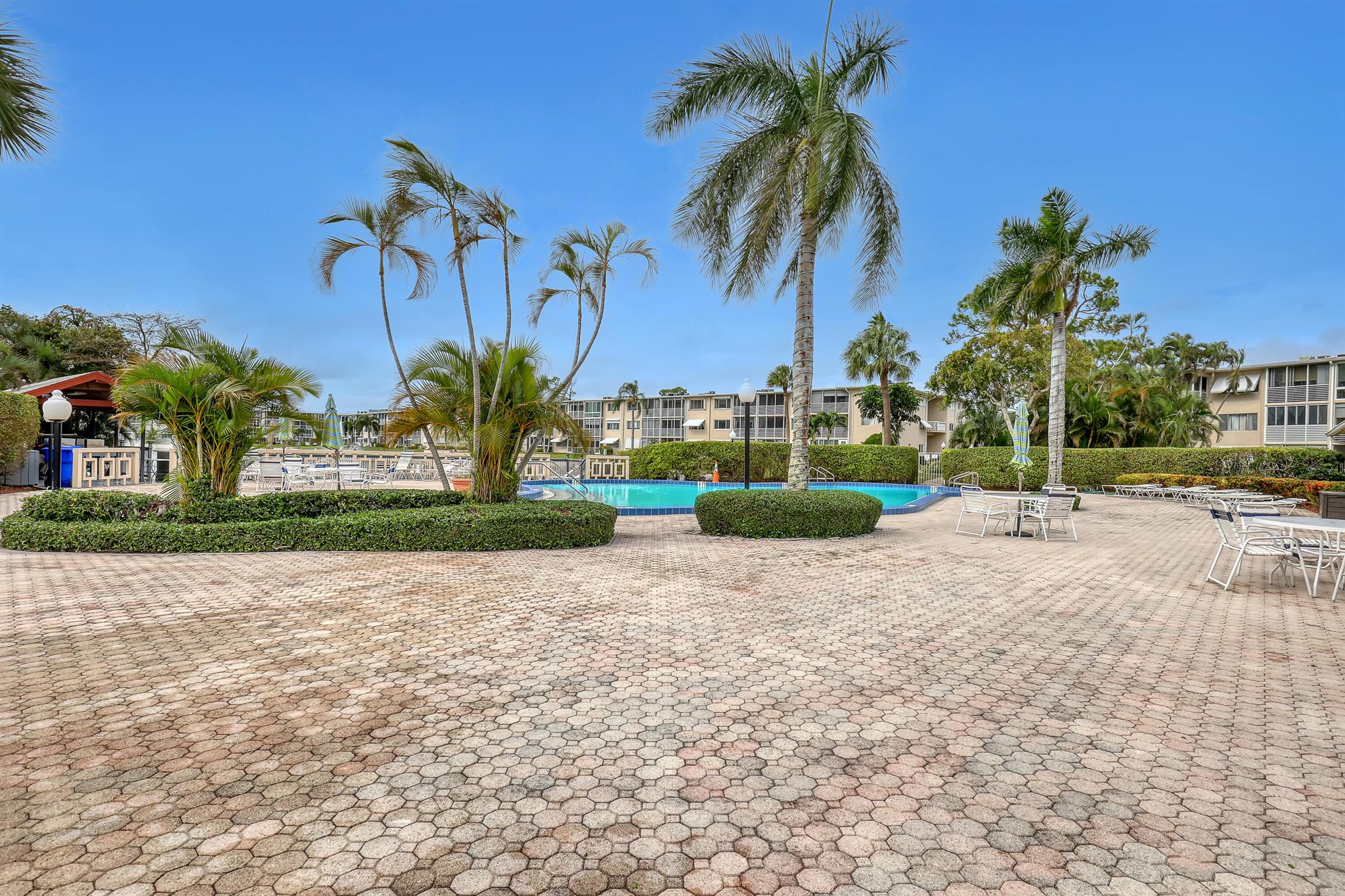 LAKE CLARKE GARDENS CONDO - Residential