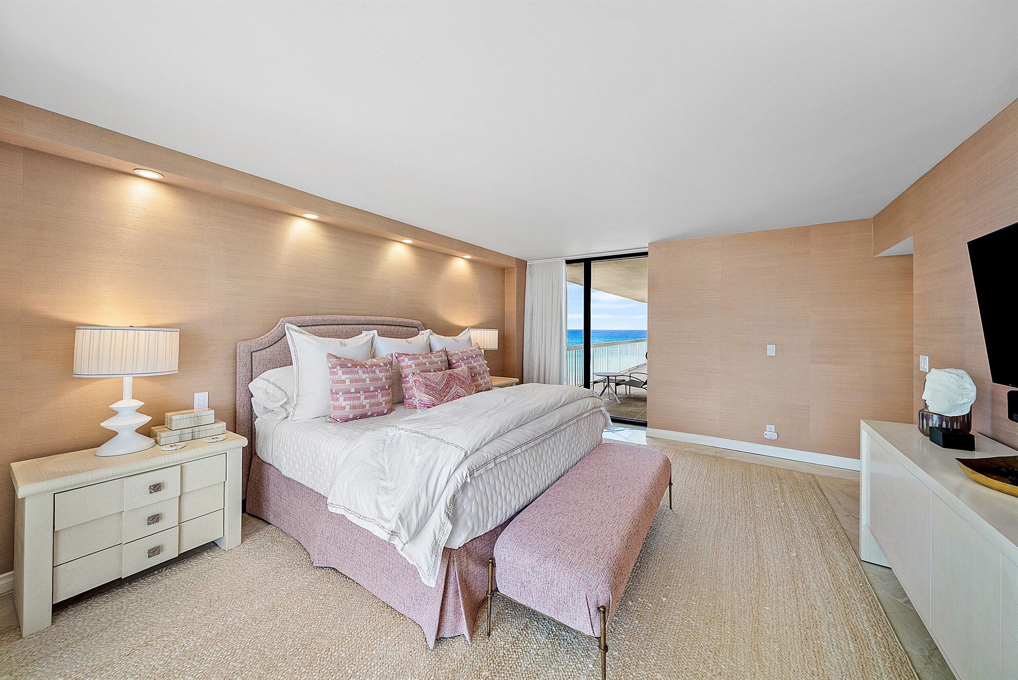 MERIDIAN - Residential