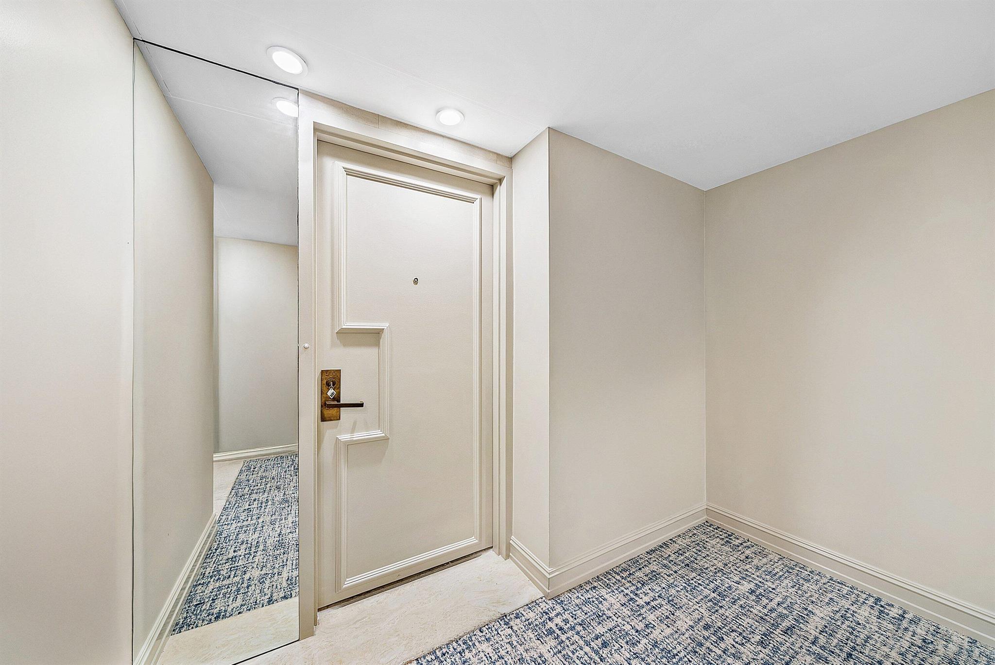 MERIDIAN - Residential