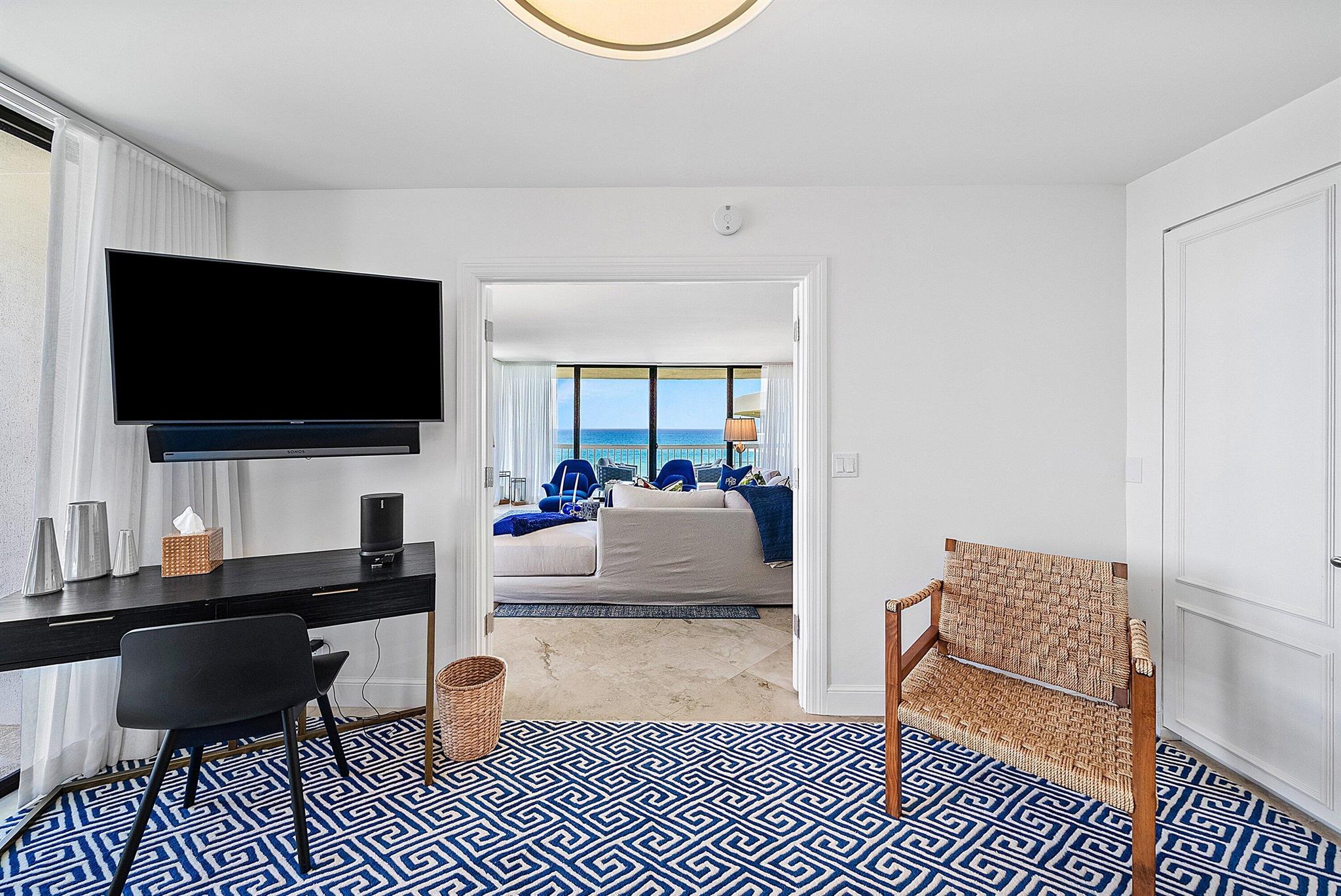 MERIDIAN - Residential