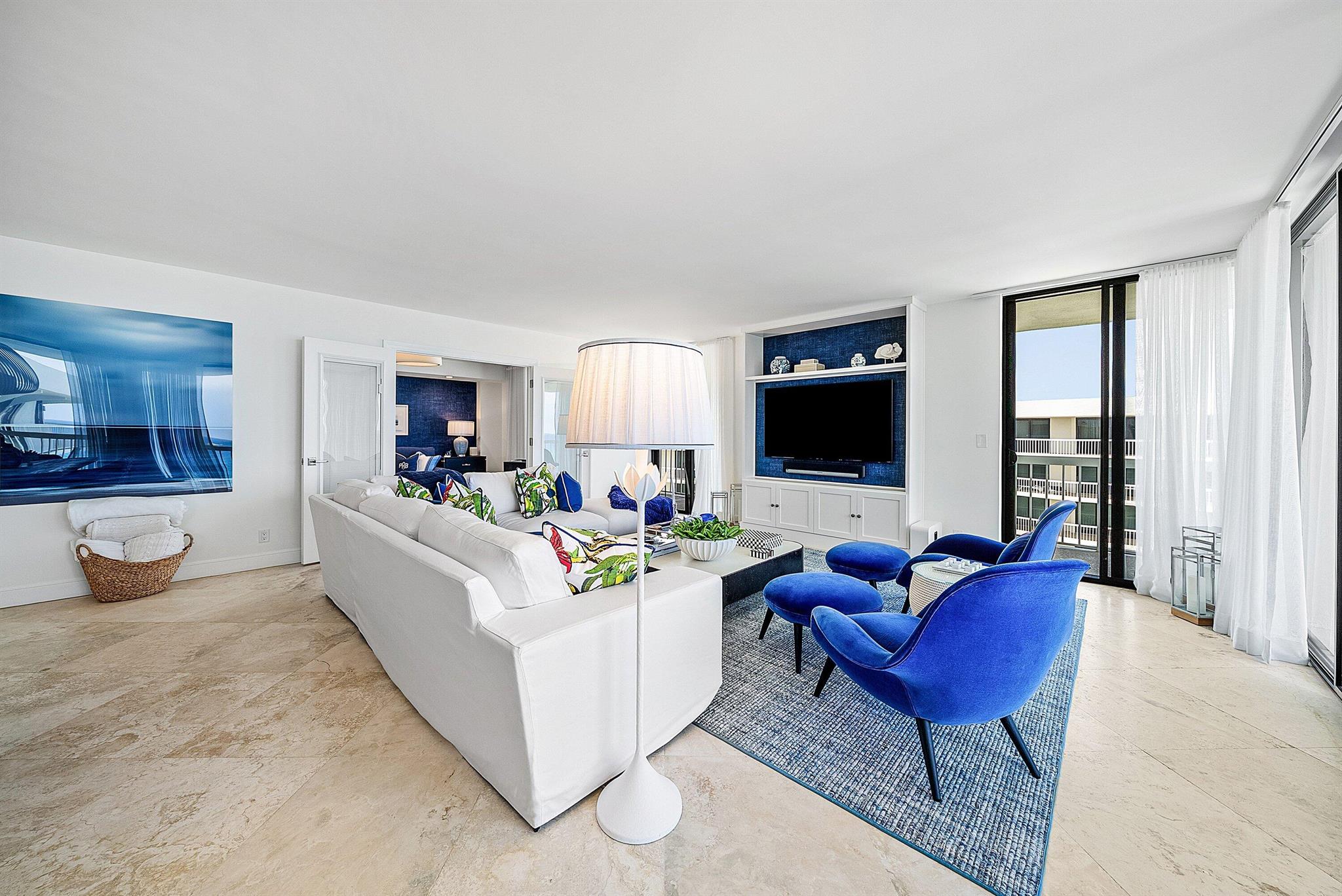 MERIDIAN - Residential