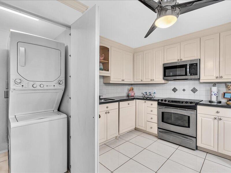 Corniche - Residential