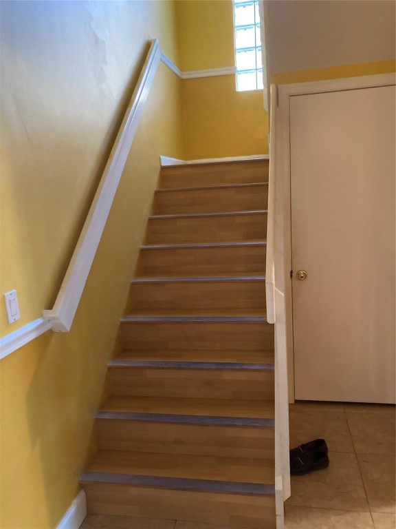 7932 Lakewood Cove Court