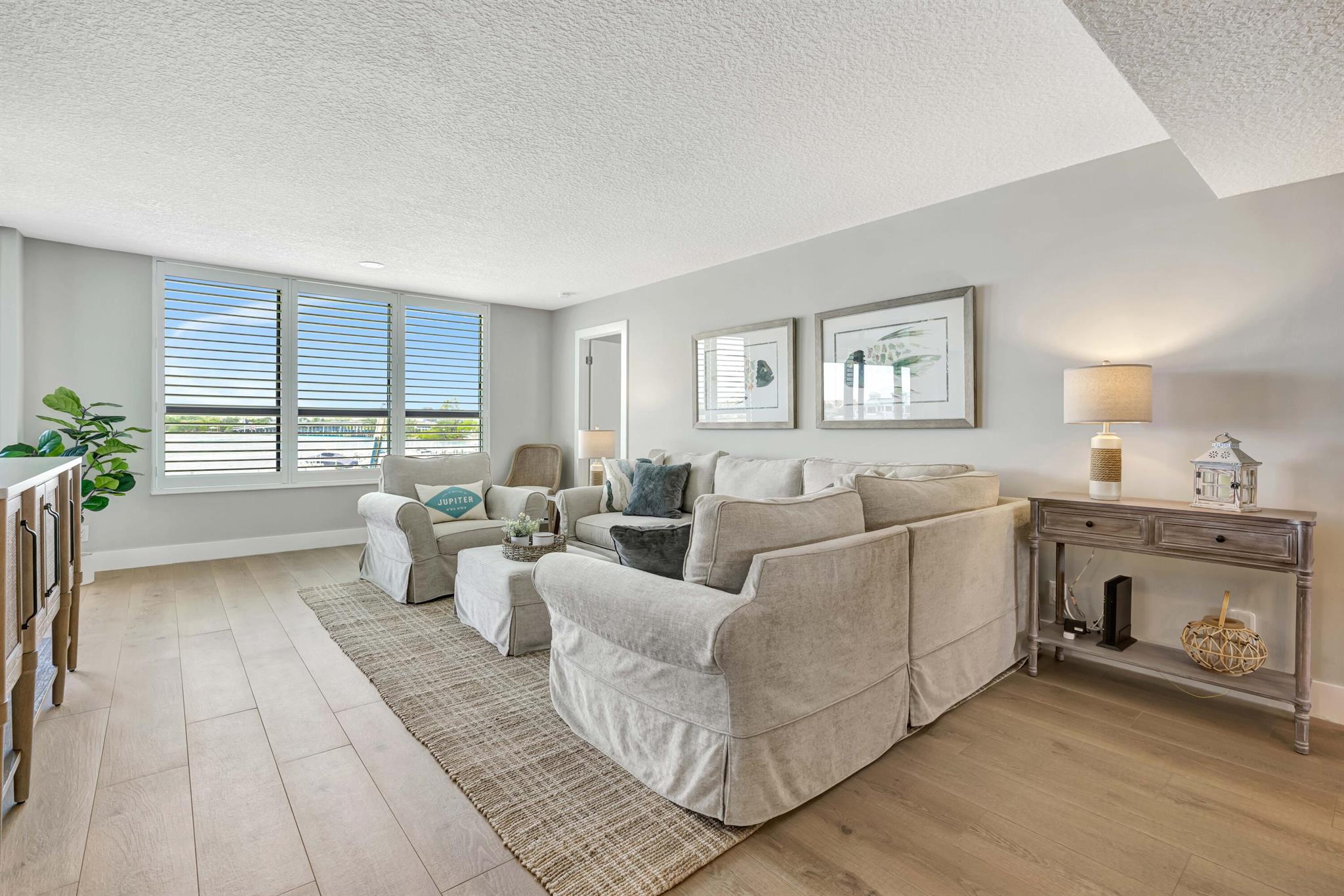 1748 Jupiter Cove Drive 322