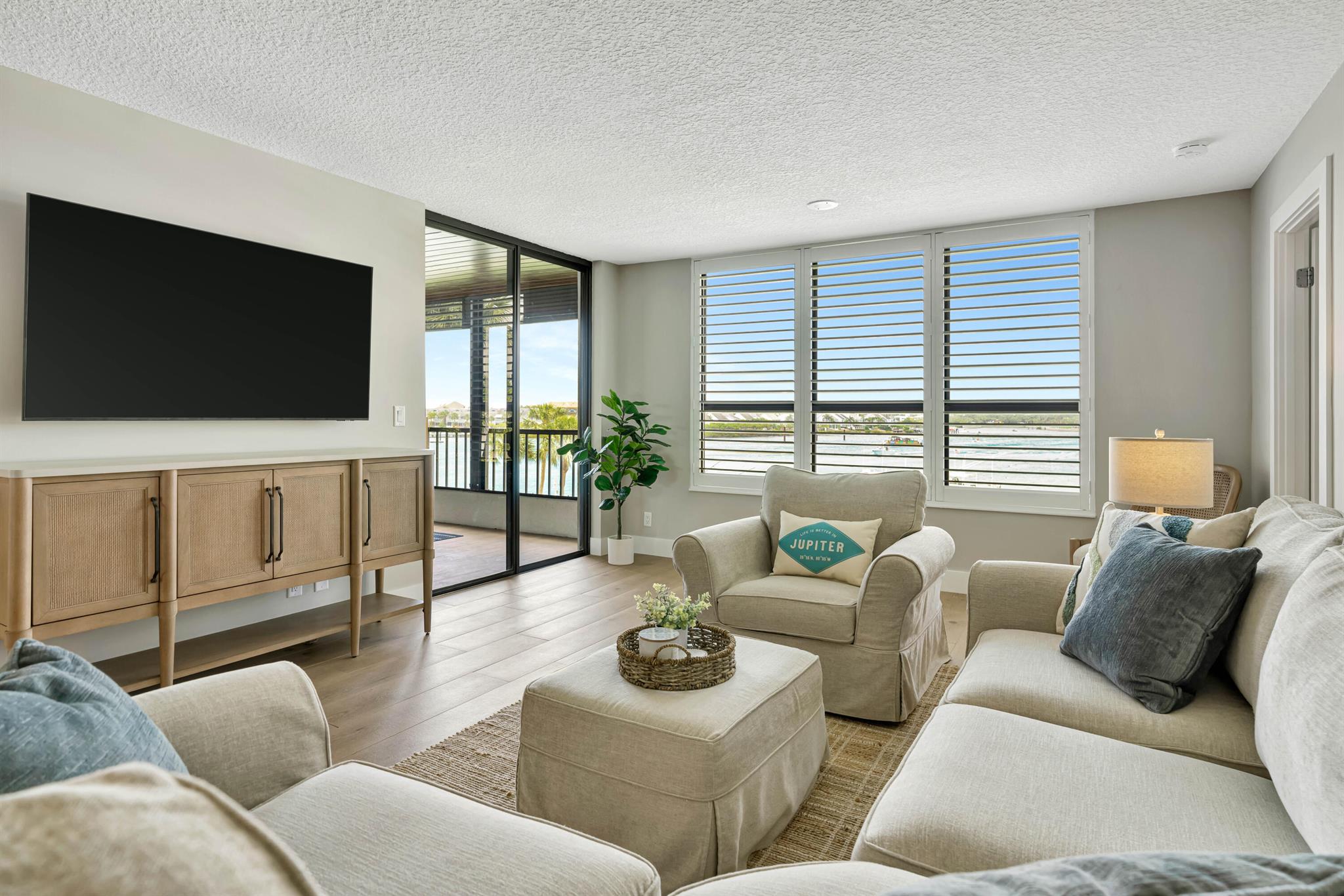 1748 Jupiter Cove Drive 322