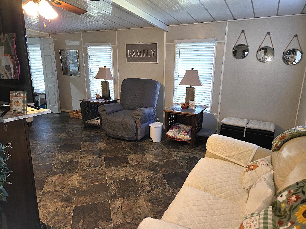 Community of Lakeport - Residential